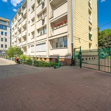 Powisle Business - Balcony, Workspace - By Rentujemy * Varsovia